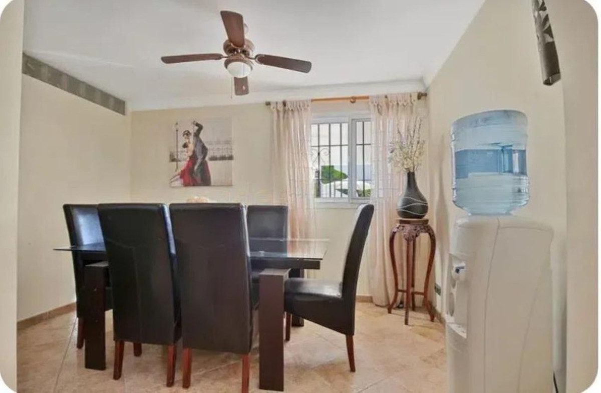 4 Bed Townhouse for sale in Monda Costa Del Sol, Málaga, Spain