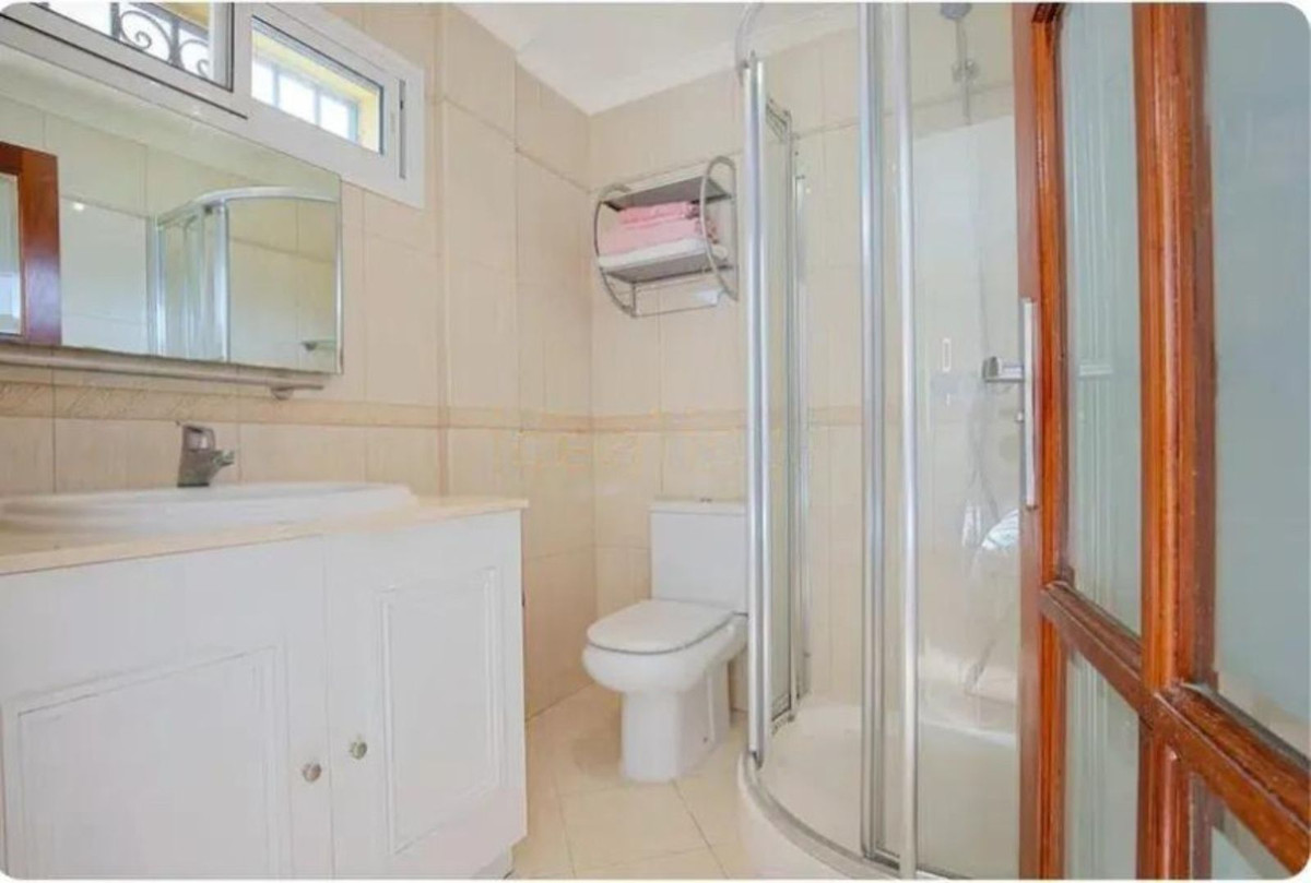 4 Bed Townhouse for sale in Monda Costa Del Sol, Málaga, Spain