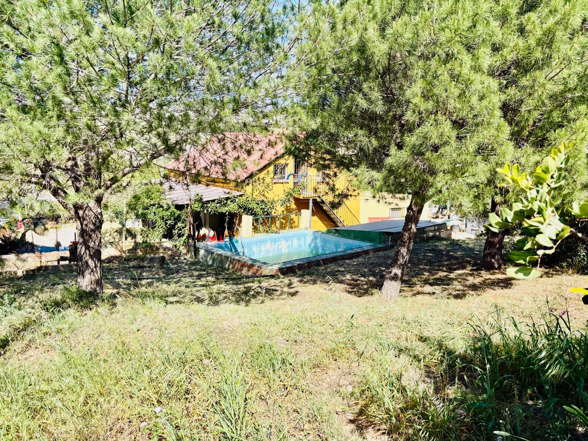 Plots for sale in Estepona Costa Del Sol, Málaga, Spain