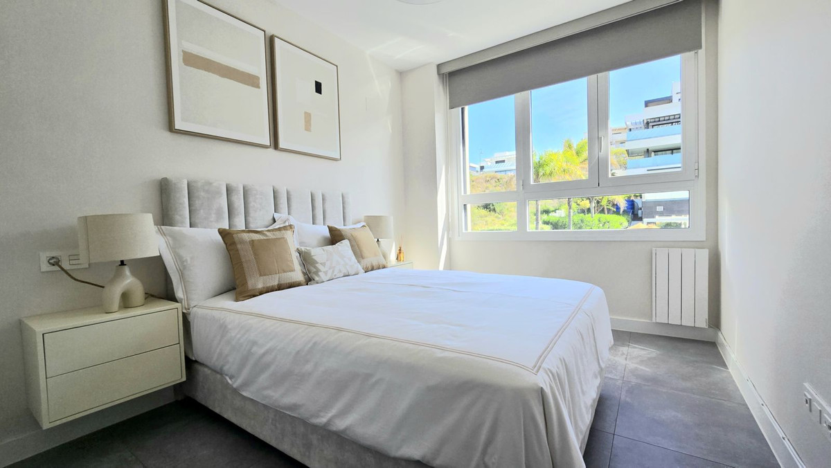 4 Bed Apartment for sale in La Cala De Mijas Costa Del Sol, Málaga, Spain