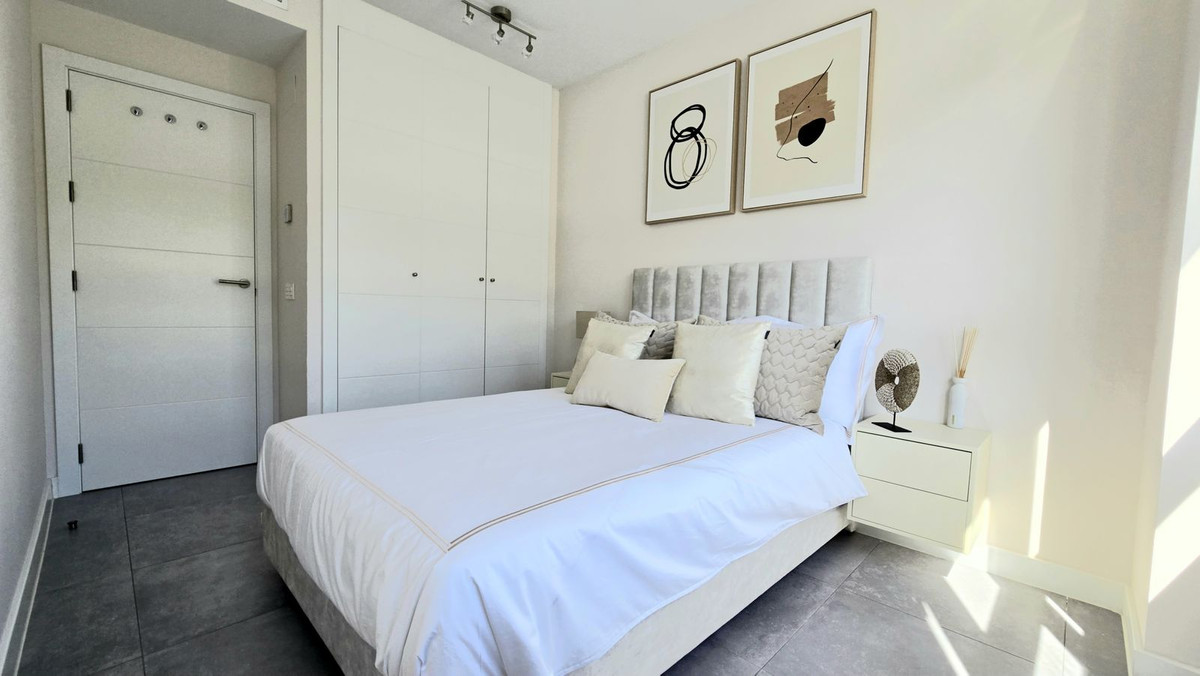 4 Bed Apartment for sale in La Cala De Mijas Costa Del Sol, Málaga, Spain
