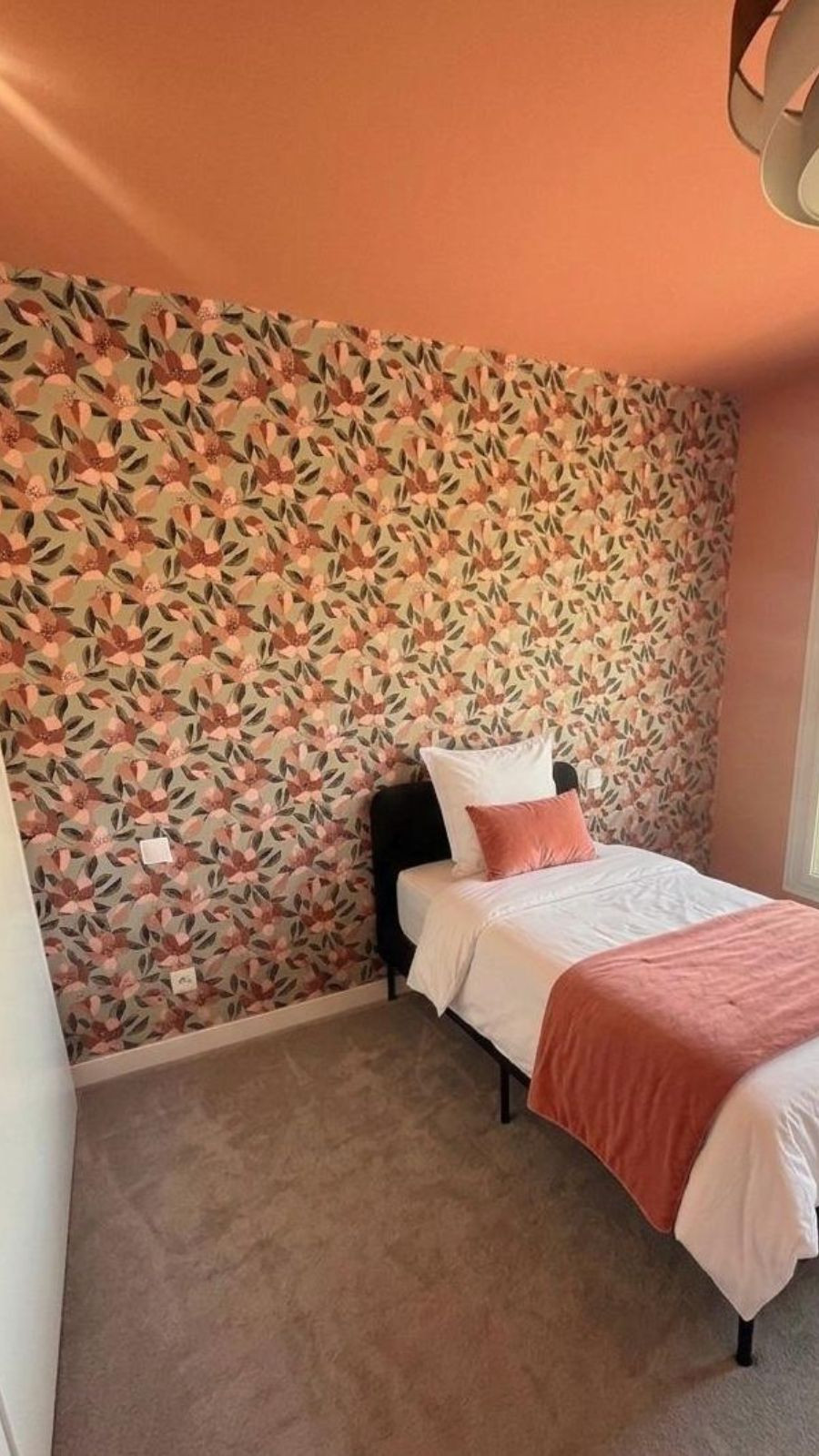 Se vende Apartamento Planta Media de 5 dormitorios en Costa Del Sol, Cadiz, España