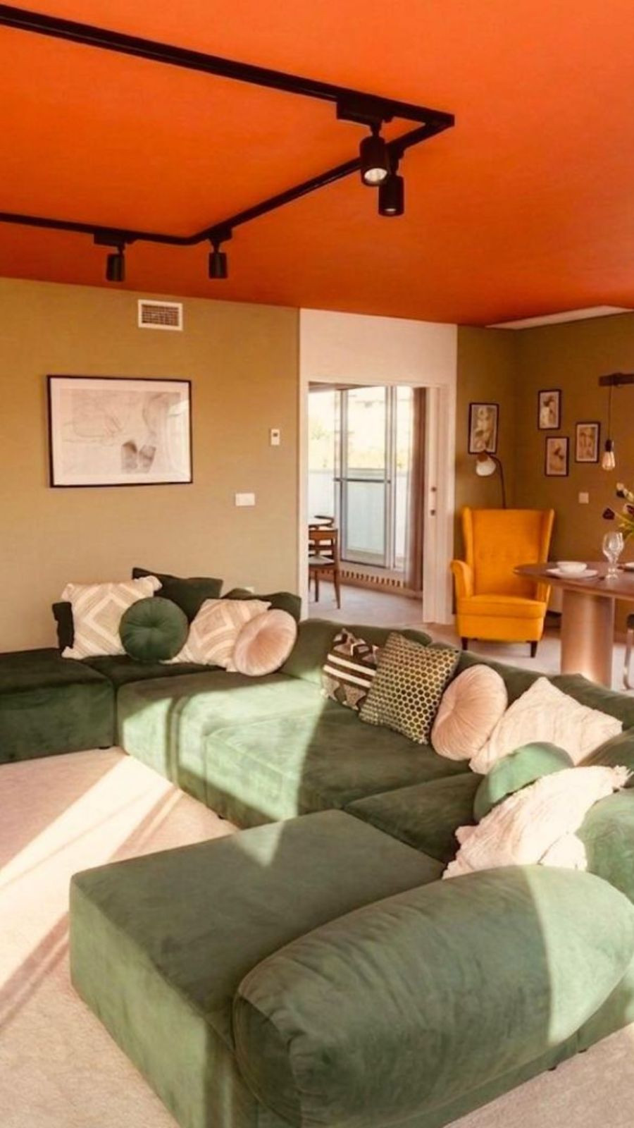 Se vende Apartamento Planta Media de 5 dormitorios en Costa Del Sol, Cadiz, España