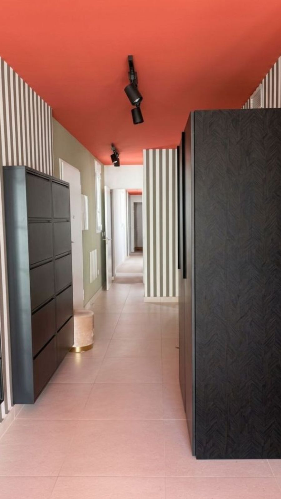 Se vende Apartamento Planta Media de 5 dormitorios en Costa Del Sol, Cadiz, España