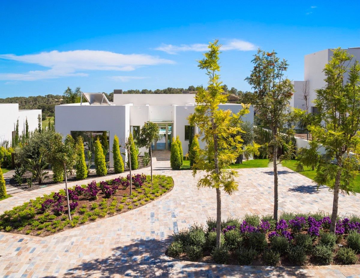 Se vende Villa - Chalet de 4 dormitorios en Costa Blanca, Alicante, España