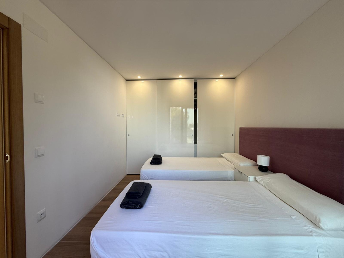 Se vende Villa - Chalet de 3 dormitorios en Costa Blanca, Alicante, España