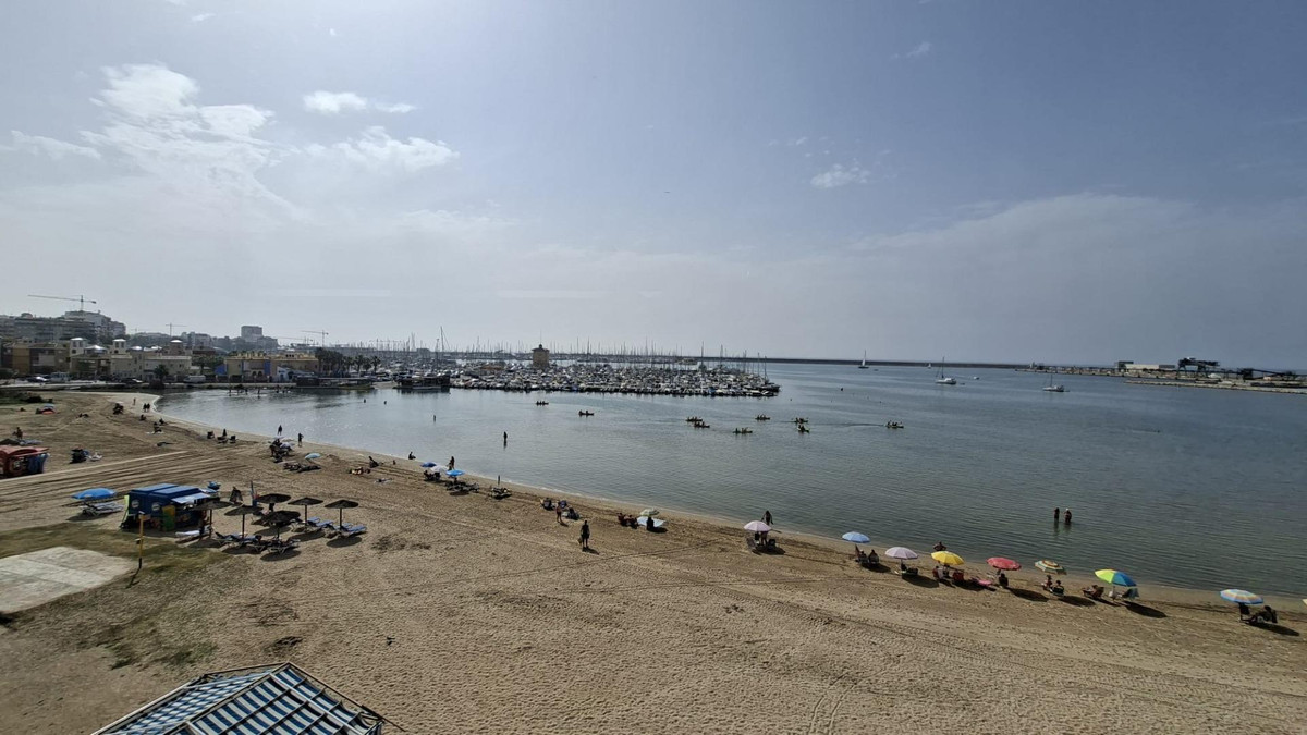 3 Bed Apartment for sale in Torrevieja Costa Blanca, Alicante, Spain