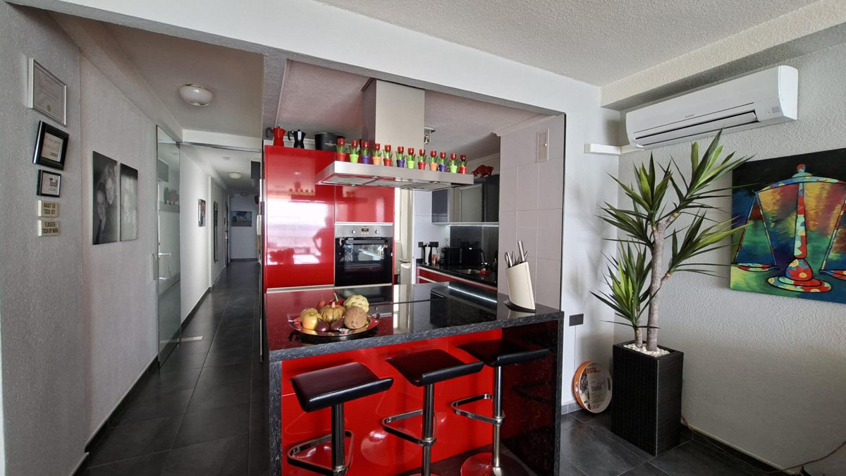 3 Bed Apartment for sale in Torrevieja Costa Blanca, Alicante, Spain