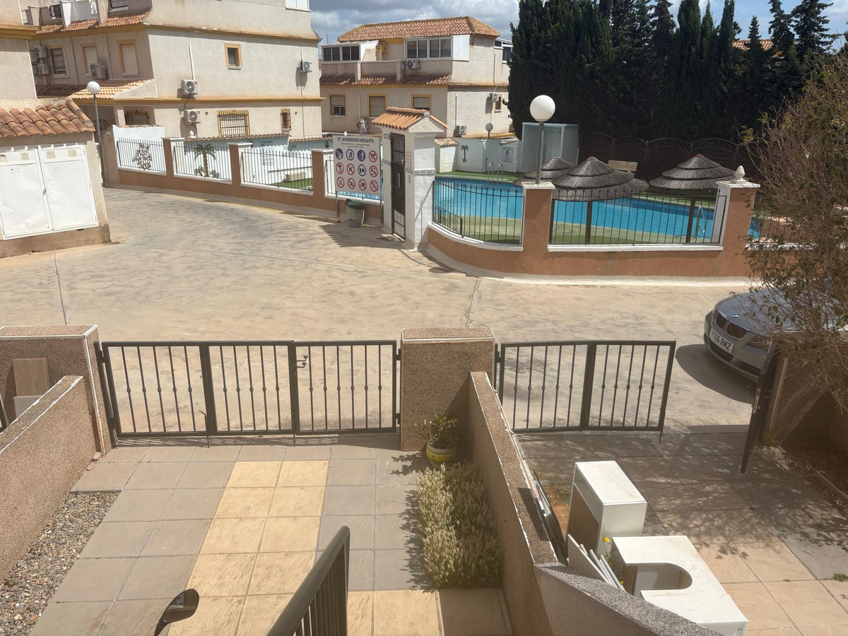 Se vende Adosada de 2 dormitorios en Costa Blanca, Alicante, España