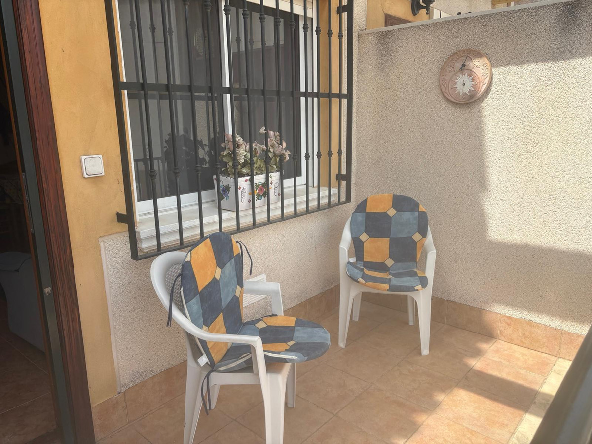 Se vende Adosada de 2 dormitorios en Costa Blanca, Alicante, España