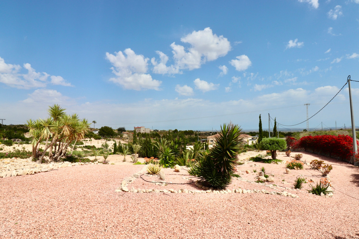 Se vende Villa - Chalet de 4 dormitorios en Costa Blanca, Alicante, España