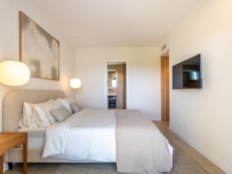 3 Bed Apartment for sale in Benahavís Costa Del Sol, Málaga, Spain