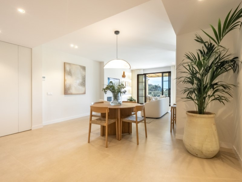 3 Bed Apartment for sale in Benahavís Costa Del Sol, Málaga, Spain
