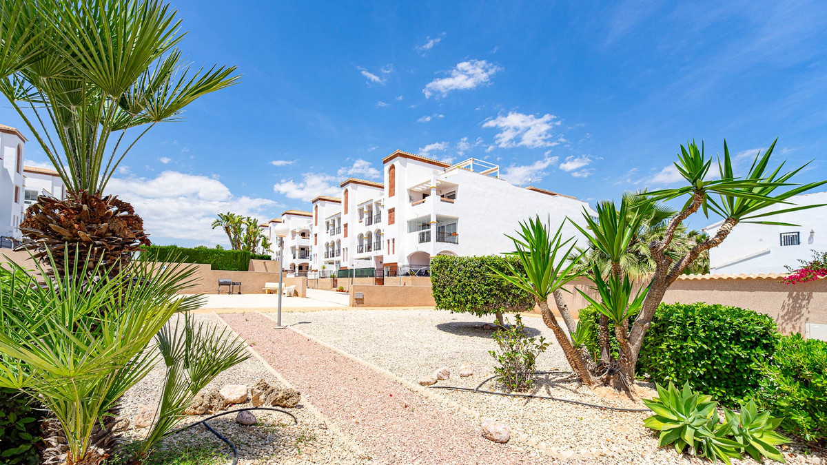 Se vende Ático de 2 dormitorios en Costa Blanca, Alicante, España