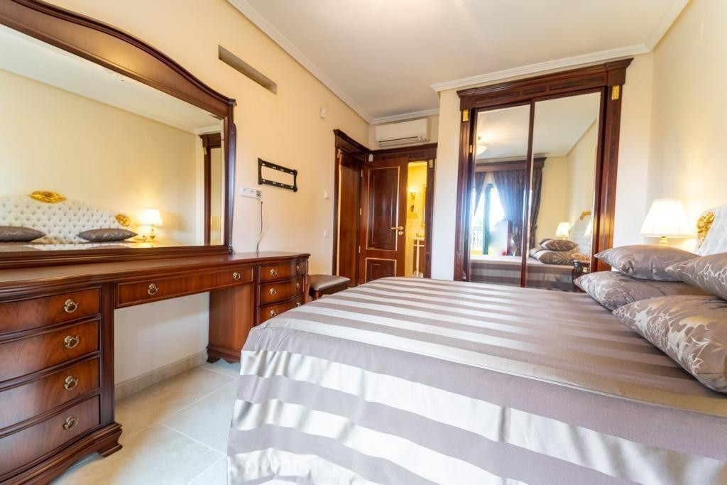 Se vende Bungalow de 3 dormitorios en Costa Blanca, Alicante, España