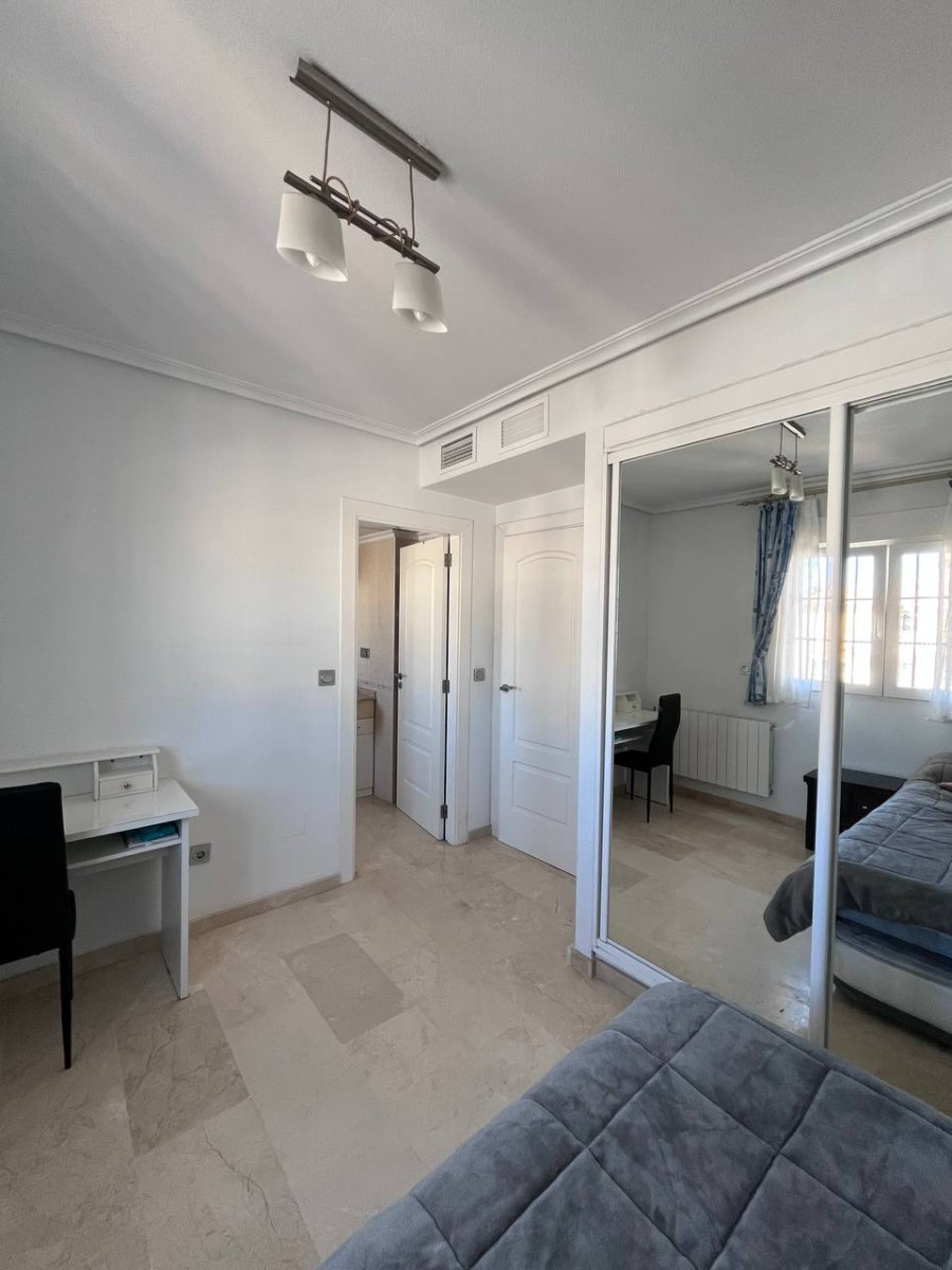 Se vende Adosada de 3 dormitorios en Costa Blanca, Alicante, España