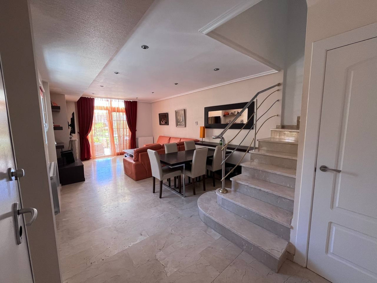 Se vende Adosada de 3 dormitorios en Costa Blanca, Alicante, España