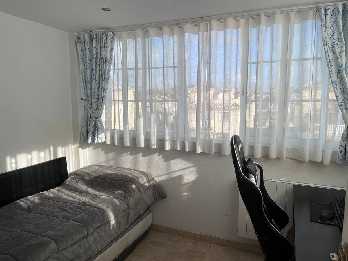 Se vende Adosada de 3 dormitorios en Costa Blanca, Alicante, España