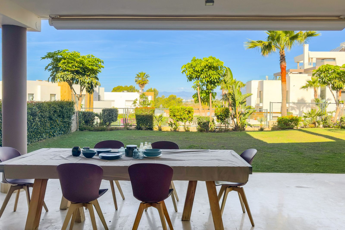 3 Bed Apartment for sale in Cabopino Costa Del Sol, Málaga, Spain