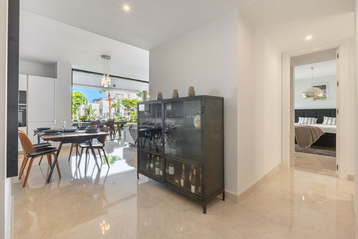 3 Bed Apartment for sale in Cabopino Costa Del Sol, Málaga, Spain