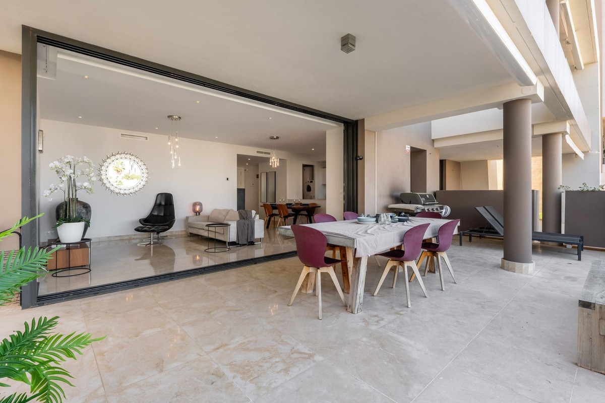 3 Bed Apartment for sale in Cabopino Costa Del Sol, Málaga, Spain