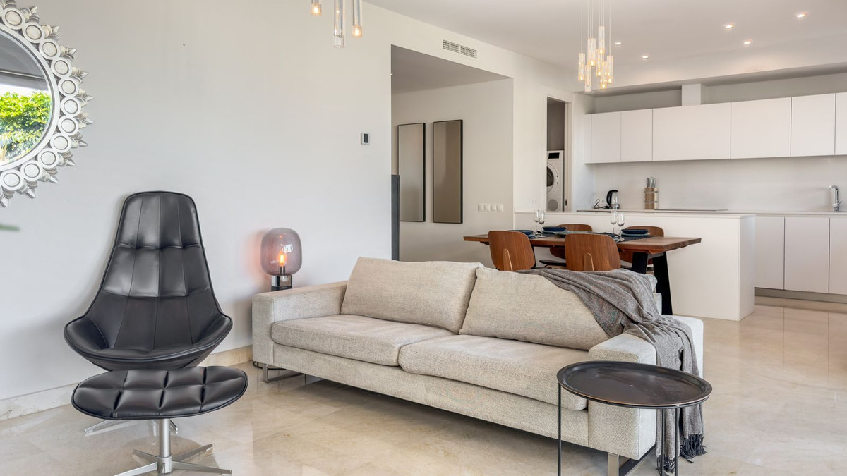 3 Bed Apartment for sale in Cabopino Costa Del Sol, Málaga, Spain