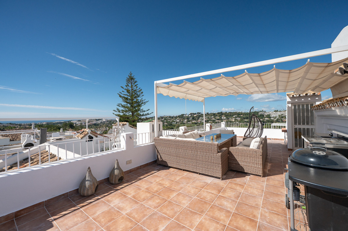 3 Bed Townhouse for sale in Nueva Andalucía Costa Del Sol, Málaga, Spain