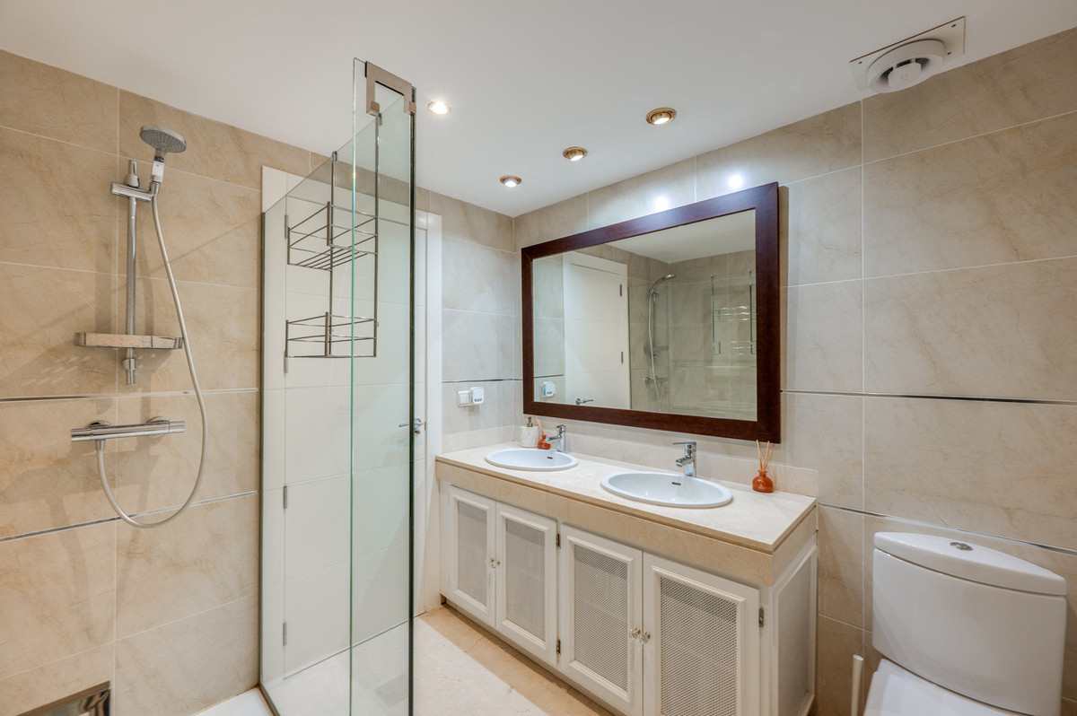 3 Bed Townhouse for sale in Nueva Andalucía Costa Del Sol, Málaga, Spain