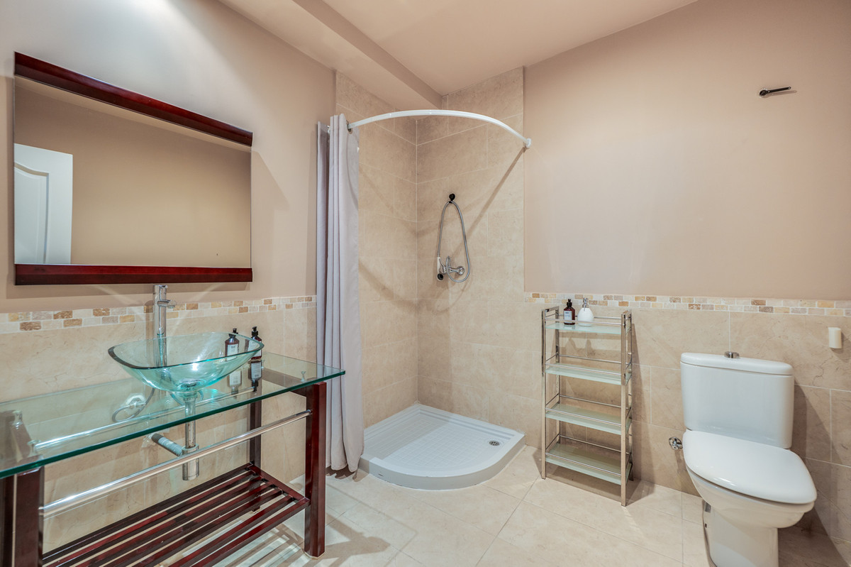 3 Bed Townhouse for sale in Nueva Andalucía Costa Del Sol, Málaga, Spain