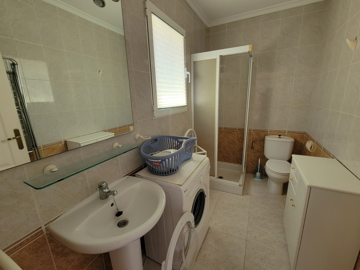 Se vende Bungalow de 3 dormitorios en Costa Blanca, Alicante, España