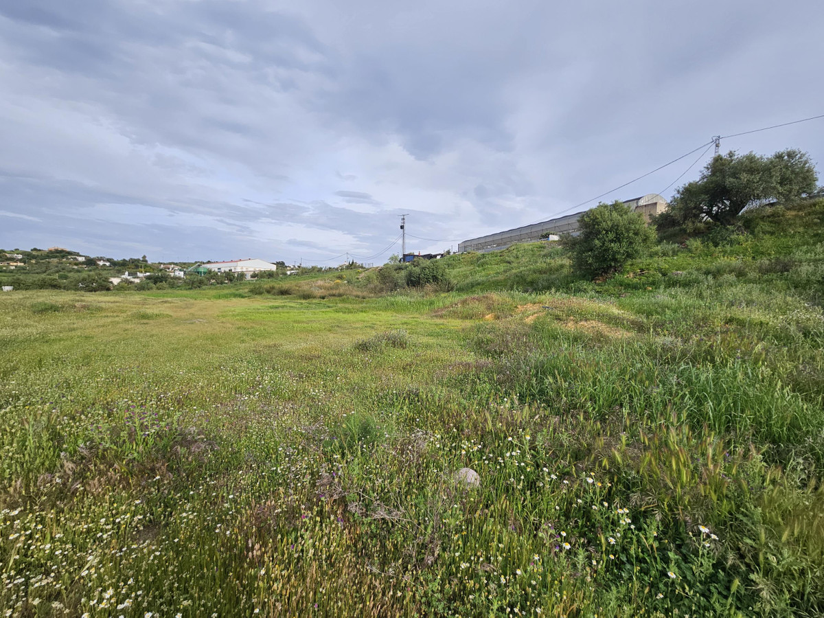 Plots for sale in Tolox Costa Del Sol, Málaga, Spain