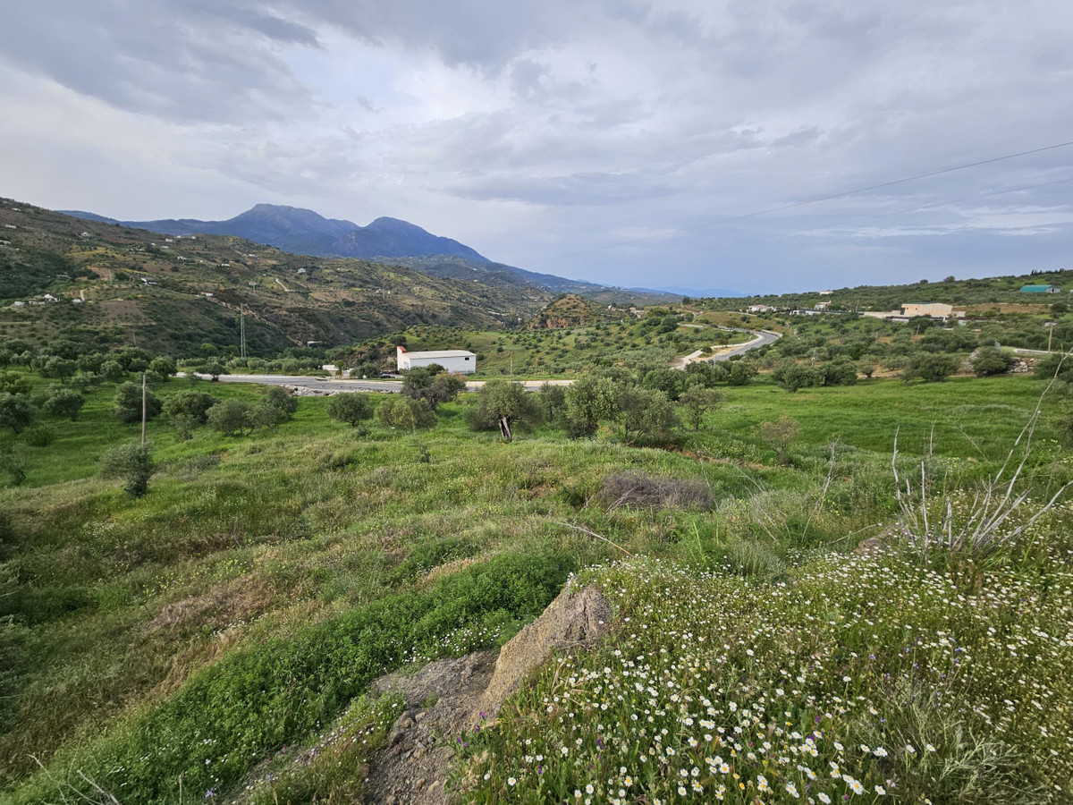 Plots for sale in Tolox Costa Del Sol, Málaga, Spain
