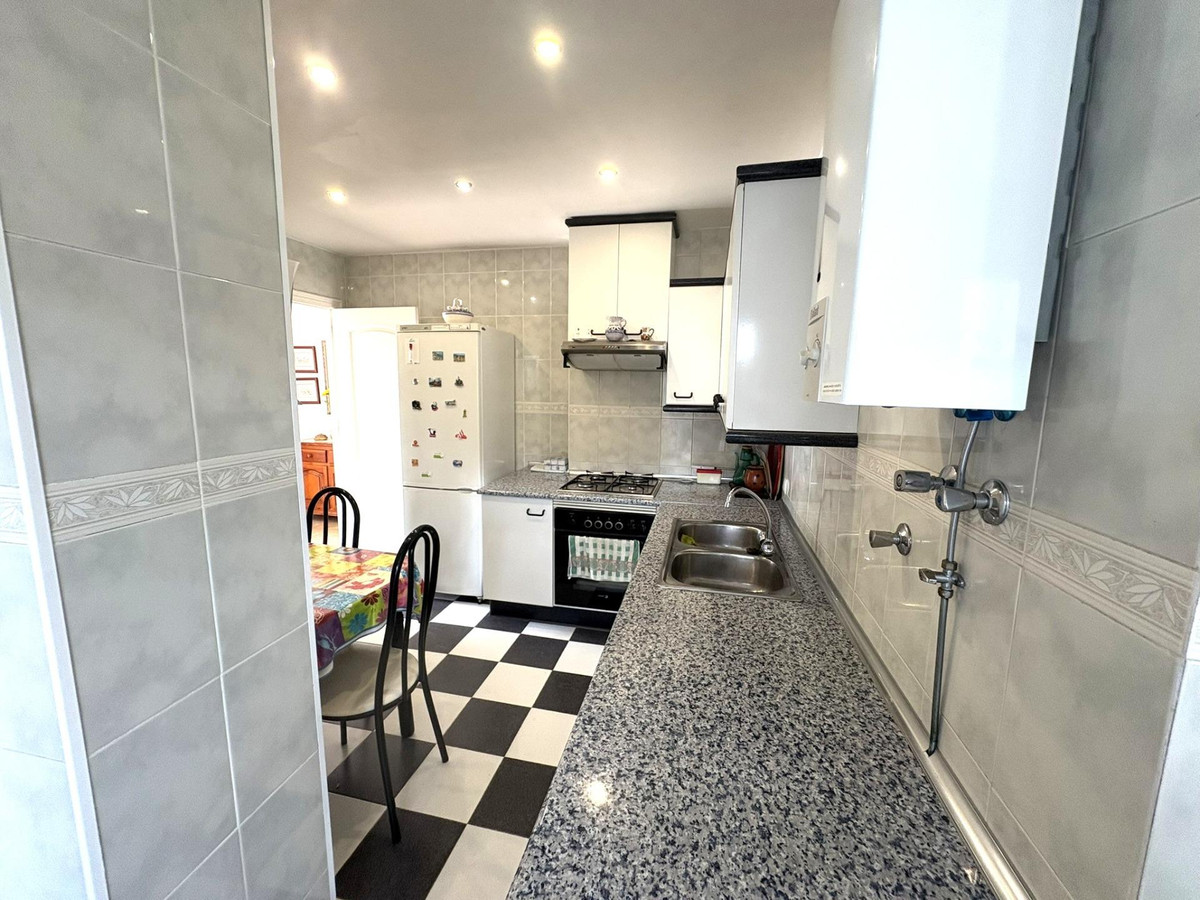 4 Bed Townhouse for sale in Alhaurín De La Torre Costa Del Sol, Málaga, Spain