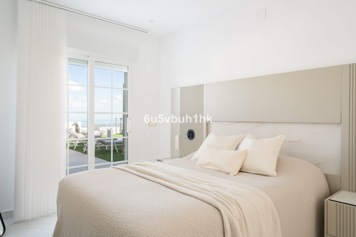4 Bed Townhouse for sale in La Mairena Costa Del Sol, Málaga, Spain