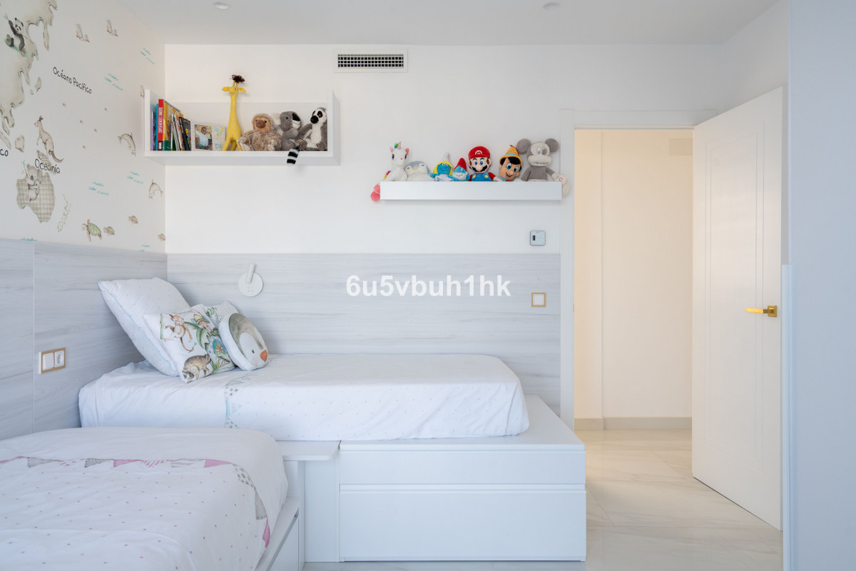 4 Bed Townhouse for sale in La Mairena Costa Del Sol, Málaga, Spain