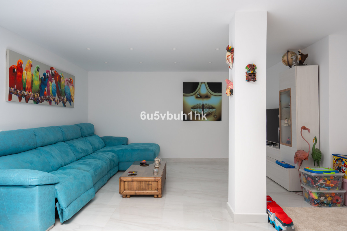 4 Bed Townhouse for sale in La Mairena Costa Del Sol, Málaga, Spain