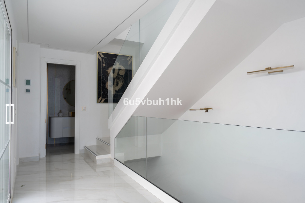 4 Bed Townhouse for sale in La Mairena Costa Del Sol, Málaga, Spain