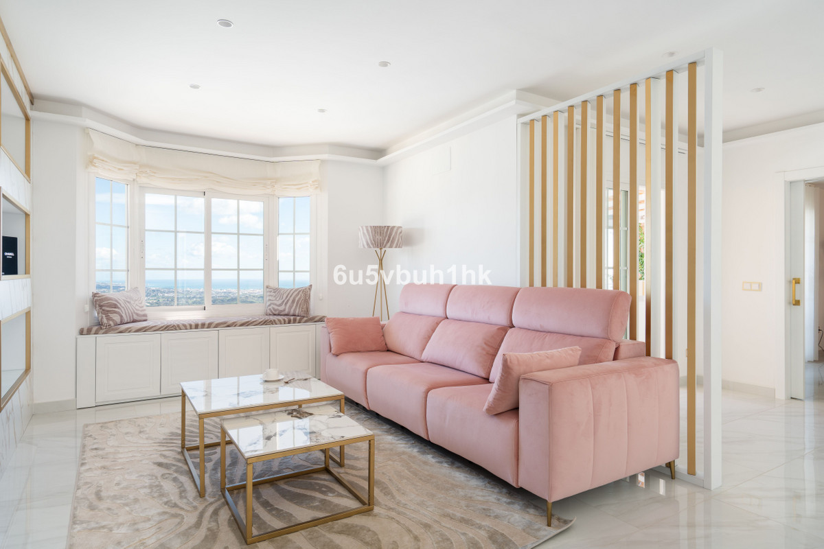 4 Bed Townhouse for sale in La Mairena Costa Del Sol, Málaga, Spain