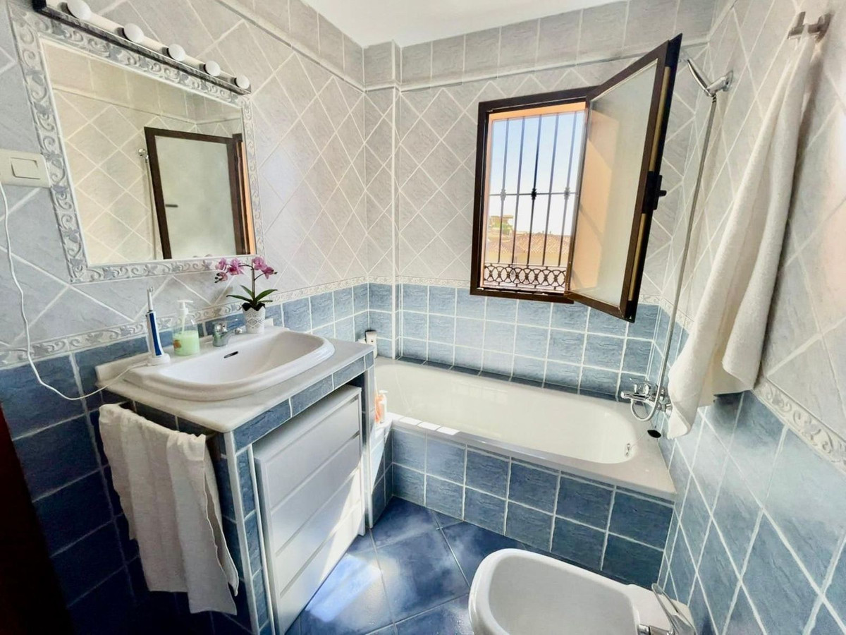 4 Bed Townhouse for sale in Benalmadena Costa Del Sol, Málaga, Spain