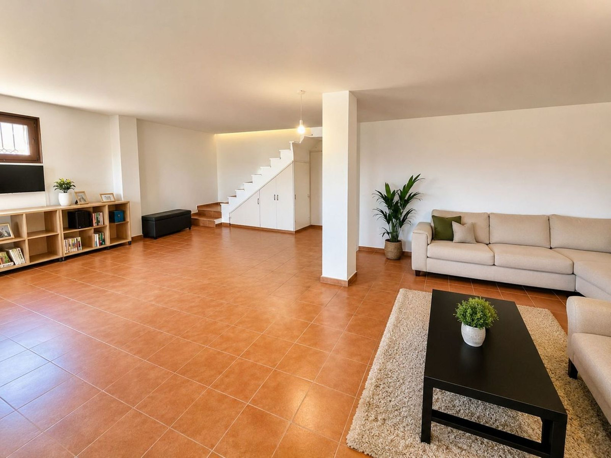 4 Bed Townhouse for sale in Benalmadena Costa Del Sol, Málaga, Spain