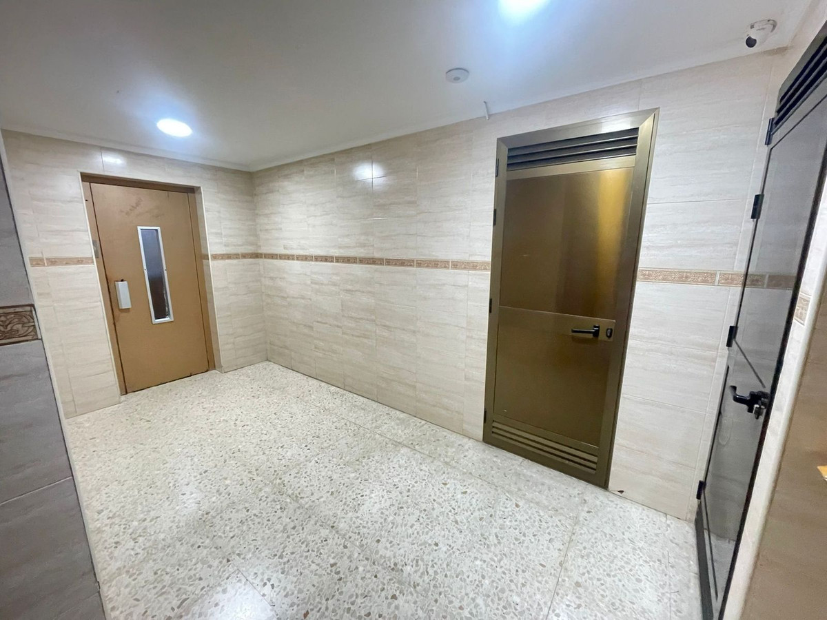 3 Bed Apartment for sale in Estepona Costa Del Sol, Málaga, Spain