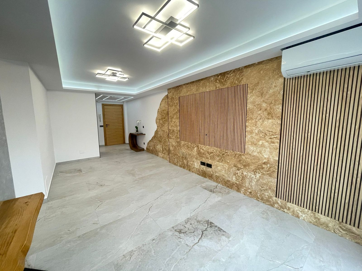 3 Bed Apartment for sale in Estepona Costa Del Sol, Málaga, Spain