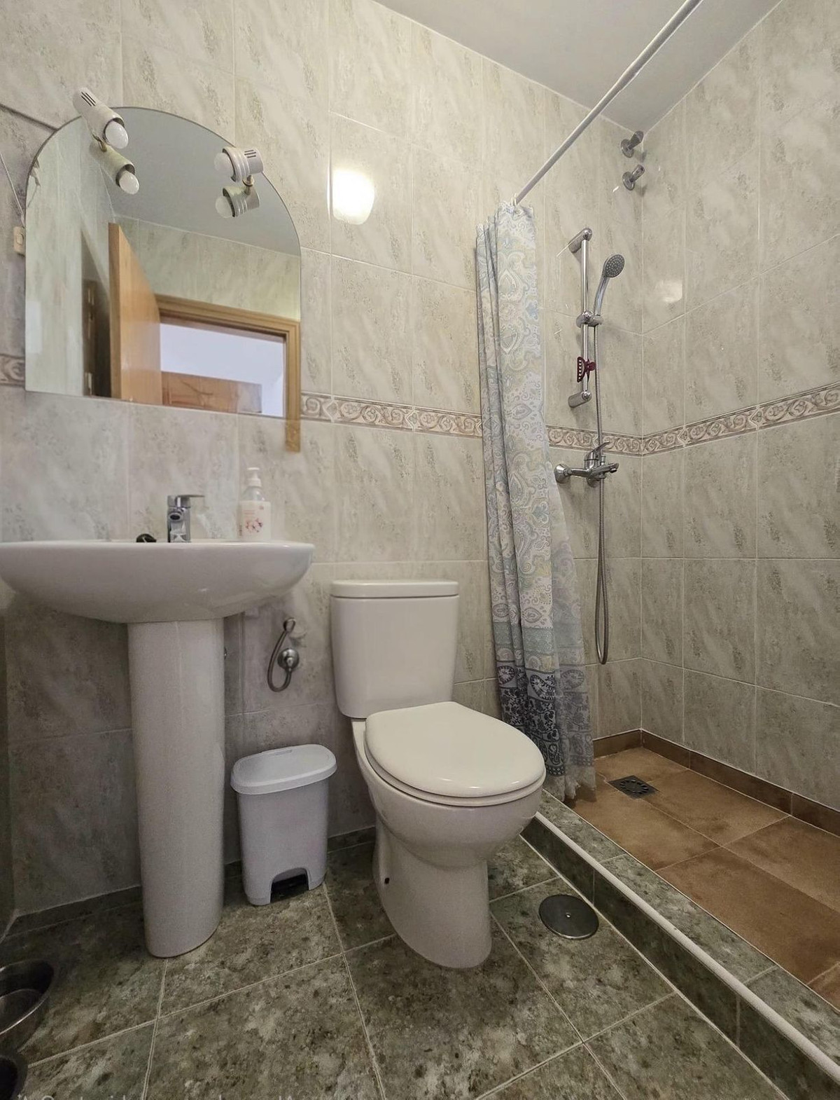 Se vende Pareada de 4 dormitorios en Costa Del Sol, Málaga, España