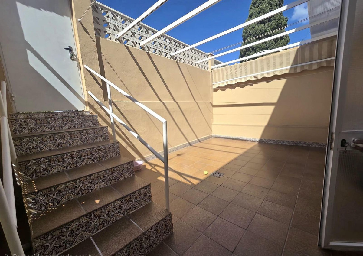 Se vende Pareada de 4 dormitorios en Costa Del Sol, Málaga, España