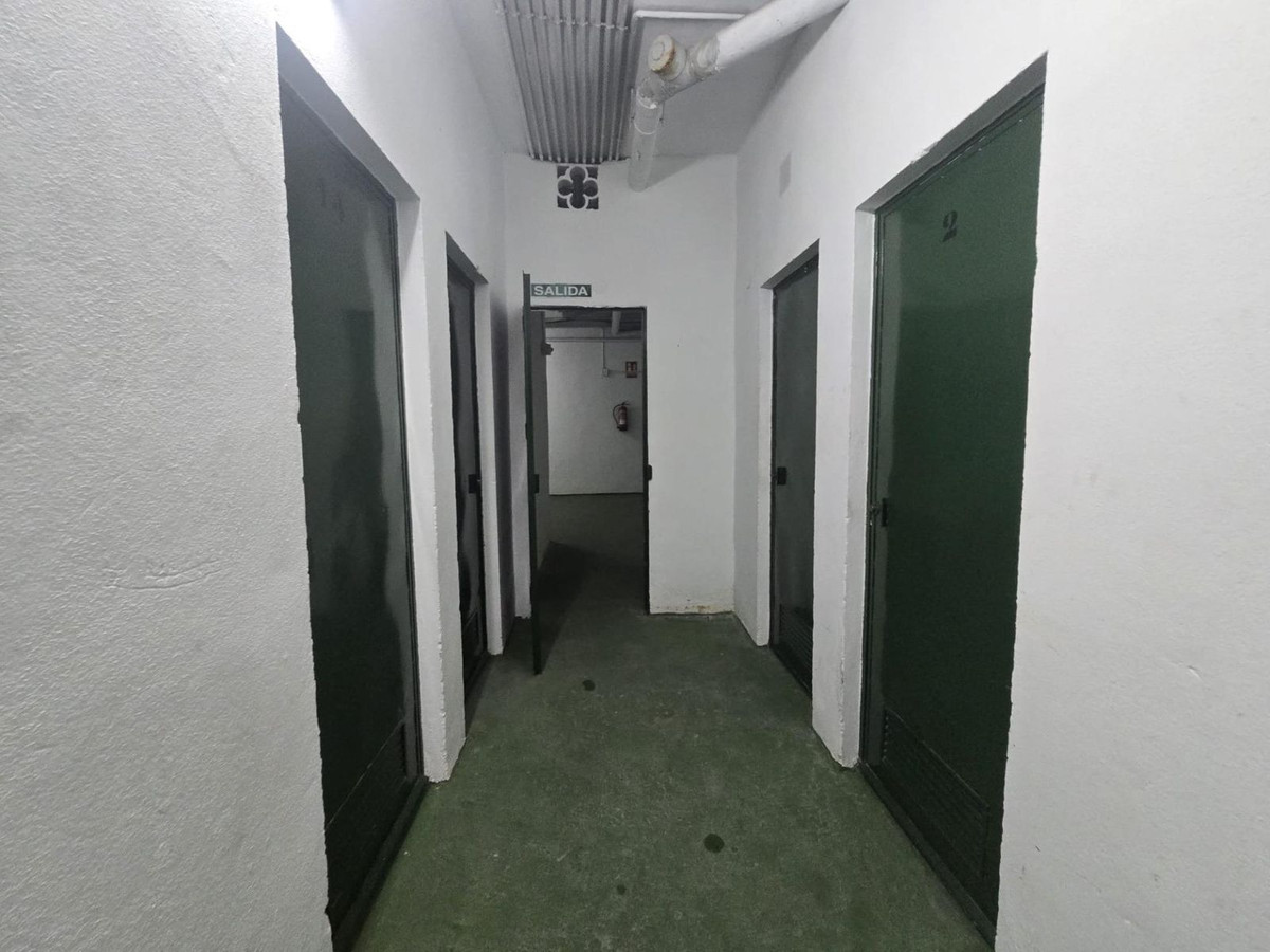Se vende Pareada de 4 dormitorios en Costa Del Sol, Málaga, España