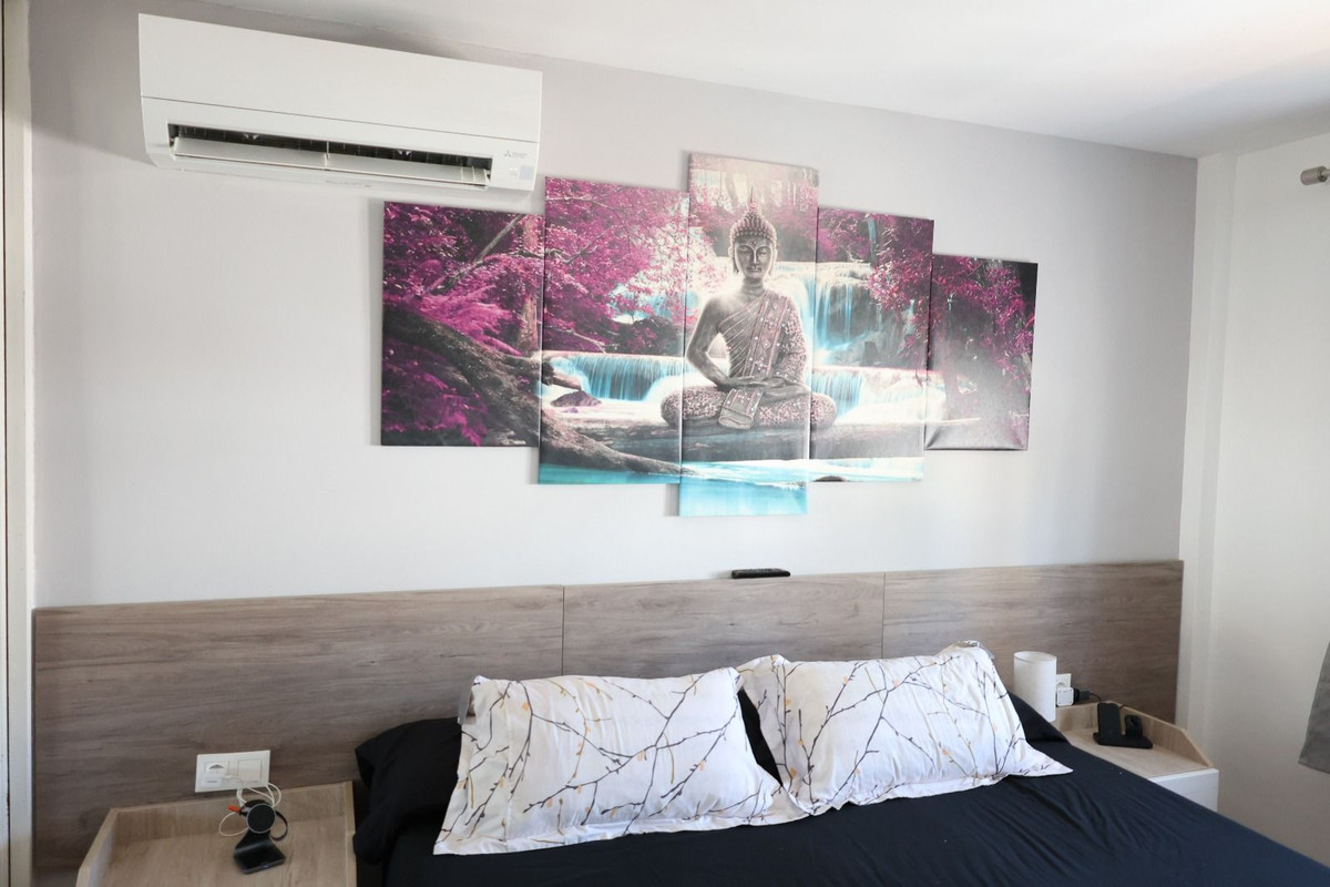 3 Bed Apartment for sale in Calahonda Costa Del Sol, Málaga, Spain