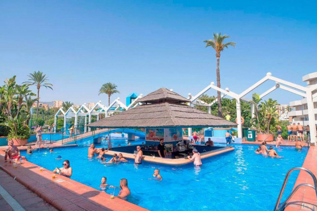 Se vende Apartamento Planta Media de 1 dormitorios en Costa Del Sol, Málaga, España