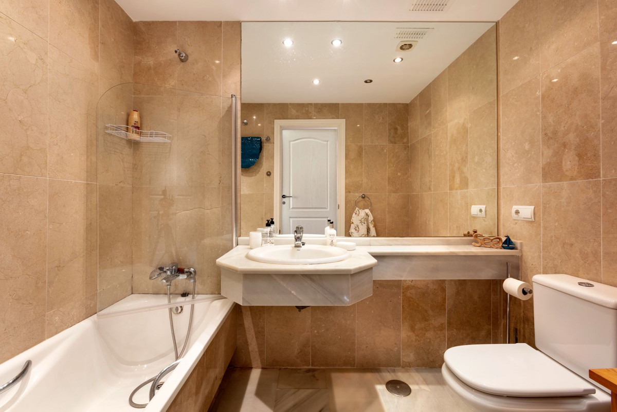 2 Bed Apartment for sale in Guadalmina Baja Costa Del Sol, Málaga, Spain