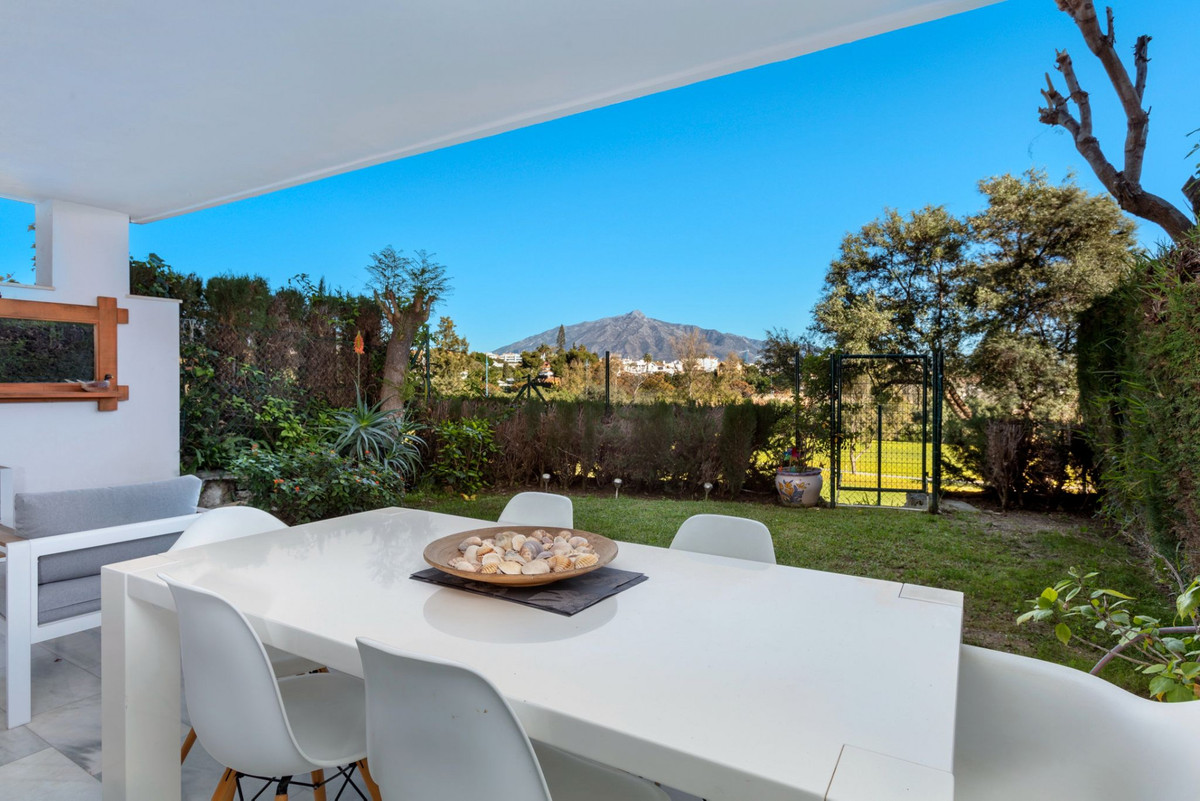 2 Bed Apartment for sale in Guadalmina Baja Costa Del Sol, Málaga, Spain