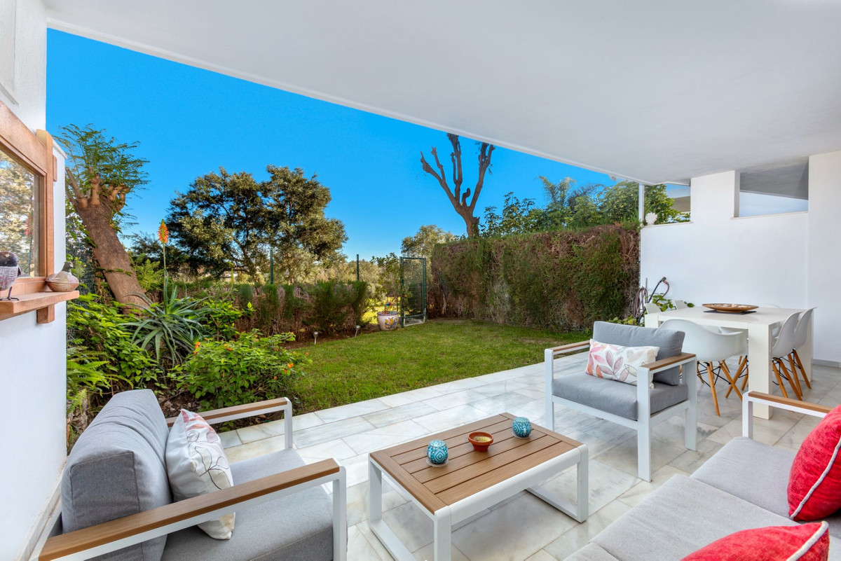 2 Bed Apartment for sale in Guadalmina Baja Costa Del Sol, Málaga, Spain